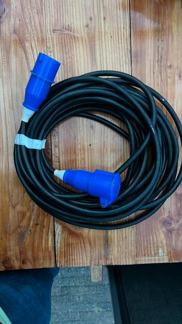 18 meter kabel cee dikke draad beschikbaar voor biedingen