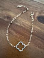 Van Cleef & Arpels Alhambra Armband 18K Goud, Sieraden, Tassen en Uiterlijk, Ophalen of Verzenden, Zo goed als nieuw, Goud, Met bedels of kralen