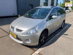 Mitsubishi Grandis 2.4-16V InSport / 7 PERSOONS / APK / AIRC, Voorwielaandrijving, Parkeersensor, Gebruikt, 7 stoelen