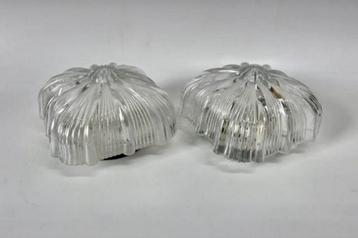 Vintage helder glazen plafonniere sierlijke vorm seventies beschikbaar voor biedingen