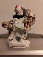 STAFFORDSHIRE BEELDJE, Ophalen of Verzenden