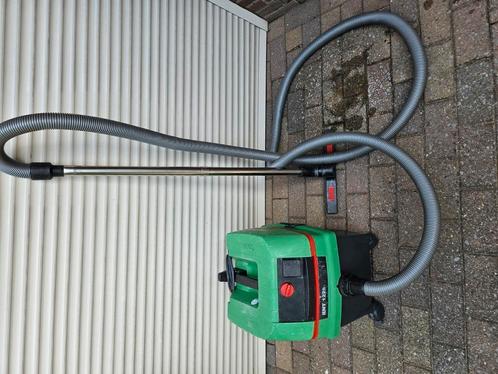 Model: Hitachi RNT 1225. 

Type: Industriële nat- en droogst, Doe-het-zelf en Verbouw, Overige Doe-het-zelf en Verbouw, Zo goed als nieuw