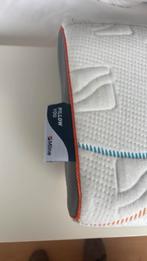 Mline hoofdkussen 2 x gebruikt., Eenpersoons, Wit, Ophalen of Verzenden, Zo goed als nieuw