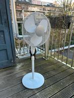 Inventum Witte Ventilator - Perfect voor elke kamer!, Witgoed en Apparatuur, Ventilatoren, Ophalen, Zo goed als nieuw, Statiefventilator