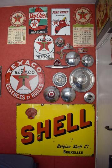 Vintage oldtimer garage decoratie antiek beschikbaar voor biedingen