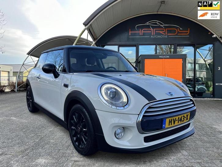 Mini Mini 1.5 Cooper Chili Business Sp.Stoel Navi Led NL-Aut, Auto's, Mini, Bedrijf, Te koop, Cooper, ABS, Airbags, Airconditioning