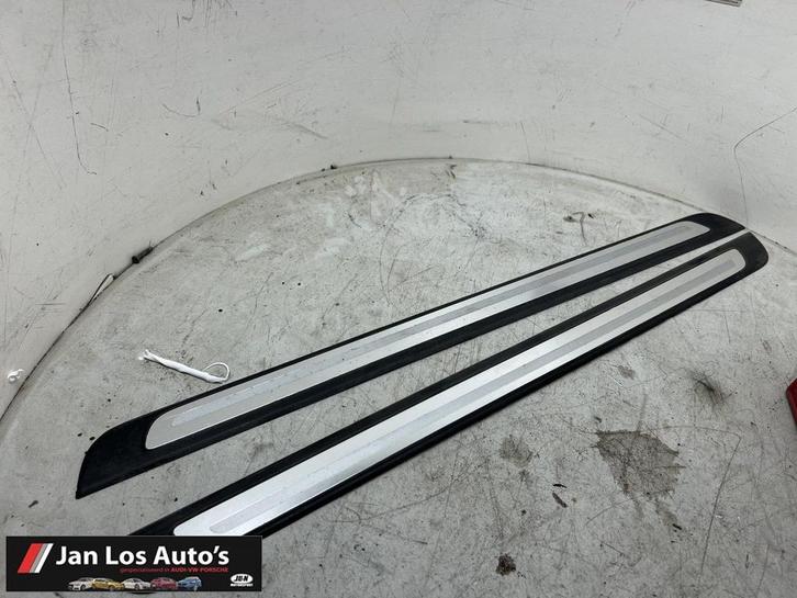 Audi A1 8x instaplijst dorpellijst, Auto-onderdelen, Carrosserie en Plaatwerk, Audi, Gebruikt, Herkomst onderdeel bekend, Ophalen of Verzenden