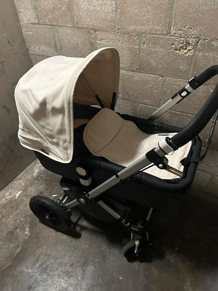 Bugaboo in beige, Kinderen en Baby's, Kinderwagens en Combinaties, Zo goed als nieuw, Bugaboo, Ophalen of Verzenden