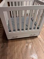 Witte box met lade, matras en kleed, Ophalen, Zo goed als nieuw, Ledikant