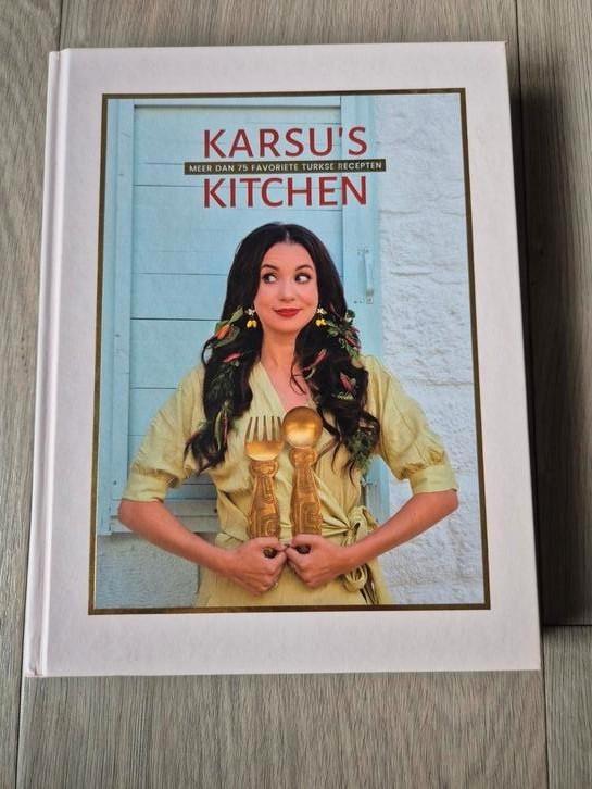 Karsu kookboek (incl. Inlegger), Boeken, Kookboeken, Gelezen, Voorgerechten en Soepen, Hoofdgerechten, Tapas, Hapjes en Dim Sum