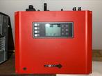 GOODWE 5000-DT (3 fase) omvormer + 12 Q-peak BLK 8 340Wp, Doe-het-zelf en Verbouw, Zonnepanelen en Toebehoren, Ophalen, Zo goed als nieuw