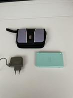 Nintendo DS in zeer goede en zeer mooie staat met oplader, Spelcomputers en Games, Spelcomputers | Nintendo DS, Ophalen, Zo goed als nieuw