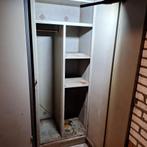 2 metalen kasten. Garage werkplaats, Ophalen