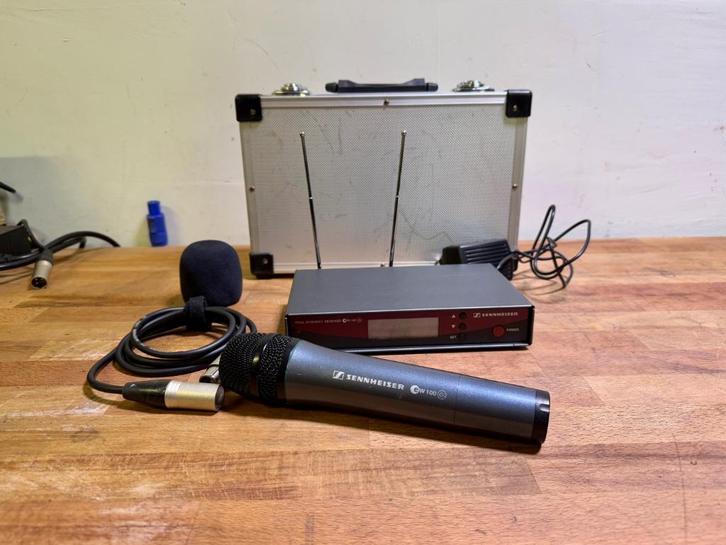 Sennheiser EW100 G2 handhelt draadloze microofoon set + case, Muziek en Instrumenten, Microfoons, Gebruikt, Zangmicrofoon, Draadloos