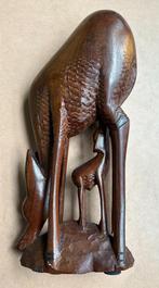 Grote houten gazelle met jong, Antiek en Kunst, Ophalen of Verzenden