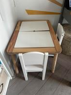 Kindertafel met twee stoeltjes, Ophalen, Gebruikt, Tafel(s) en Stoel(en)