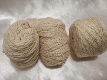 Brei- en haakgaren Katoen gemengd per 100 gram € 1,50 beschikbaar voor biedingen