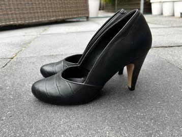 Claudia Sträter zwarte pumps maat 38  leer met croco details beschikbaar voor biedingen