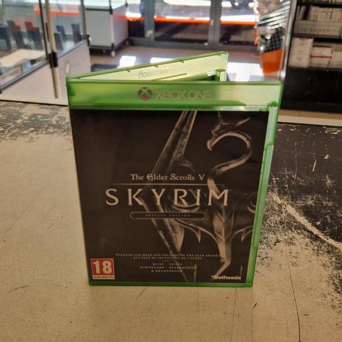 The Elder Scrolls V Skyrim Xbox One Game - In Nette Staat, Spelcomputers en Games, Games | Xbox One, Zo goed als nieuw