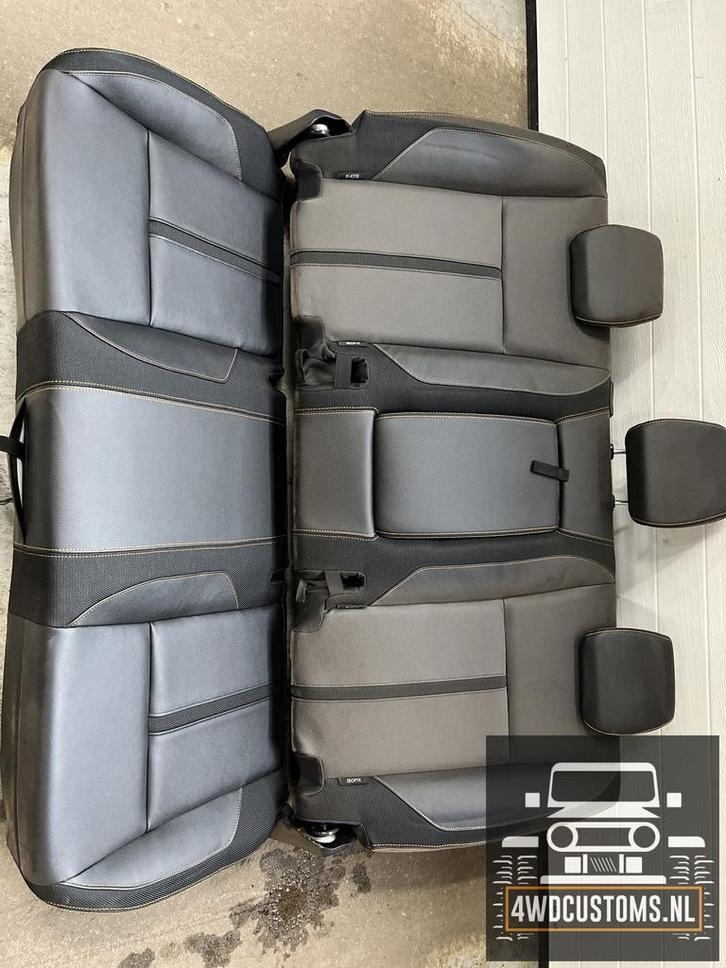 Achterbank ford ranger  NIEUW  €340, Auto-onderdelen, Interieur en Bekleding, Ford, Nieuw, Ophalen