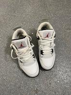Jordan Sneakers Wit Maat 36, Ophalen of Verzenden, Gedragen, Wit, Sneakers of Gympen