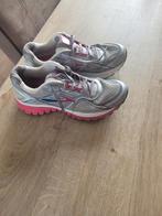 Afgetrapte brooks sneakers maat 40, Sport en Fitness, Loopsport en Atletiek, Hardlopen, Ophalen of Verzenden, Hardloopschoenen