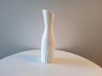 Vintage vaas. Porselein van ROYAL GOEDEWAAGEN. Bone China., Huis en Inrichting, Wit, Aardewerk of Porselein, Ophalen of Verzenden