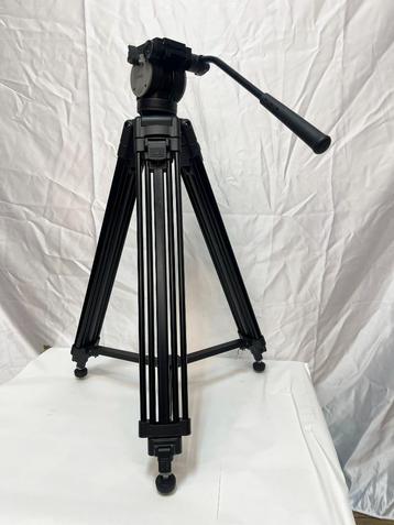 BENRO KH25 zo goed als nieuw camera statief met draagtas beschikbaar voor biedingen