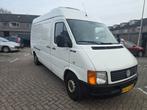 Te koop  Volkswagen LT met koeling, Auto's, Achterwielaandrijving, Volkswagen, 2800 kg, Wit