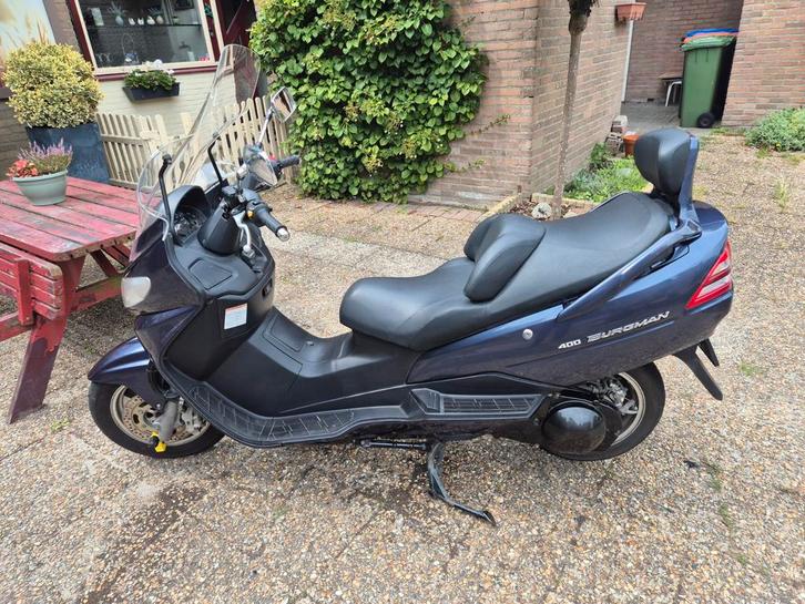 Suzuki Burgman AN400 - Goed onderhouden!, Motoren, Motoren | Suzuki, Particulier, Scooter, 4 cilinders, Motorrijbewijs A, Ophalen