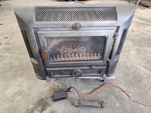 Helex Holland inbouw allesbrander met ventilator, Huis en Inrichting, Haarden, Zo goed als nieuw, Houthaard, Ophalen