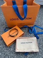 Louis vuitton armband essential V bracelet, Sieraden, Tassen en Uiterlijk, Ophalen of Verzenden, Zo goed als nieuw, Leer