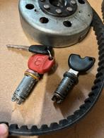 Zip contactslot en gilera contactslot, Ophalen of Verzenden, Zo goed als nieuw, Overige typen