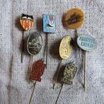 Speldjes sport WK Amstel gold KNVB voetbal 8st in totaal, Verzamelen, Speldjes, Pins en Buttons, Ophalen of Verzenden, Zo goed als nieuw