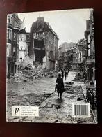 The Blitz engelstalig fotoboek met foto’s van Daily Mail, Ophalen of Verzenden, Tweede Wereldoorlog, Gelezen