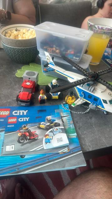 Lego 60243 politie helikopter beschikbaar voor biedingen