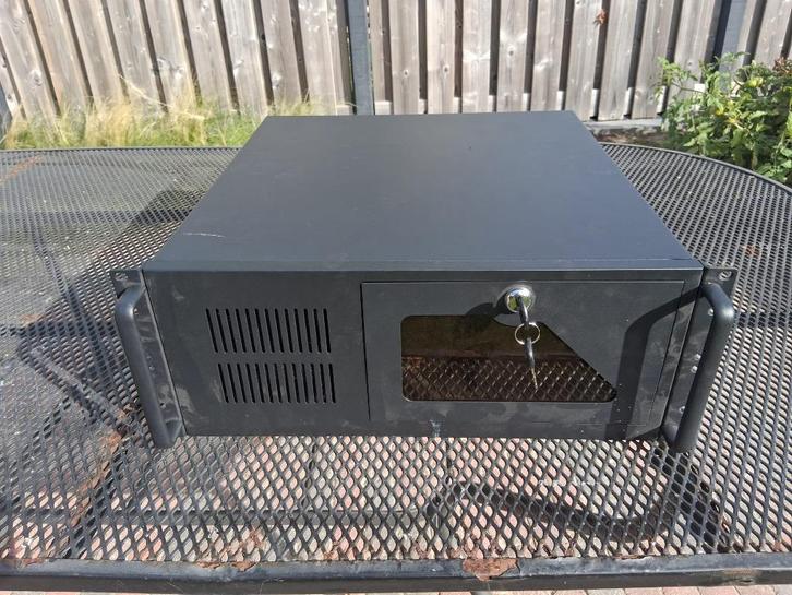4U rack mounted server, Computers en Software, Servers, Gebruikt, 2 tot 3 Ghz, 16 GB, Ophalen