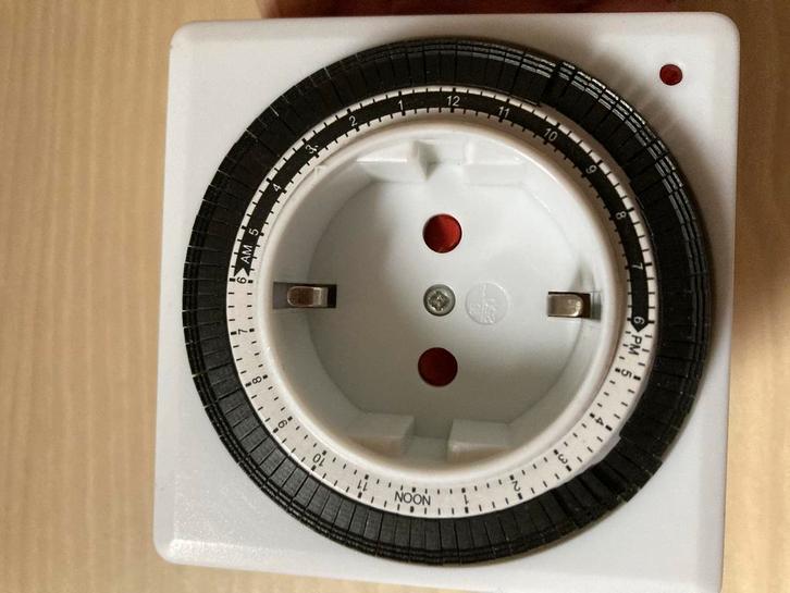 Analoge Schakelklok - Tijdklok, Hobby en Vrije tijd, Elektronica-componenten, Gebruikt, Ophalen of Verzenden