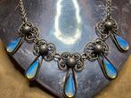 Vintage ketting met opaline glas, Ophalen of Verzenden, Gebruikt, Overige materialen