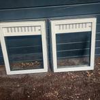 kunststof raampjes 2 stuks, Doe-het-zelf en Verbouw, Kozijnen en Schuifpuien, Ophalen, Kunststof, Gebruikt, Minder dan 75 cm