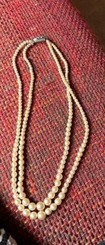 Parelketting met slotje, Sieraden, Tassen en Uiterlijk, Antieke sieraden, Ophalen of Verzenden, Overige materialen, Ketting