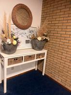 Witte Console Tafel met Rotan Manden, Huis en Inrichting, Tafels | Sidetables, Ophalen, Kunststof, 100 tot 150 cm, Zo goed als nieuw