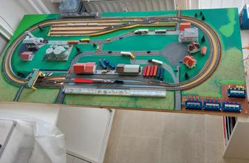 Te koop: Märklin Z Mini-club baantje, analoog beschikbaar voor biedingen