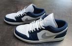 Nike Air Jordan 1, laag model, Kleding | Heren, Schoenen, Ophalen of Verzenden, Zo goed als nieuw, Blauw