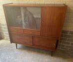 Vintage wandkast jaren 60 glazen deurtjes, Ophalen, Zo goed als nieuw, 25 tot 50 cm, 100 tot 150 cm