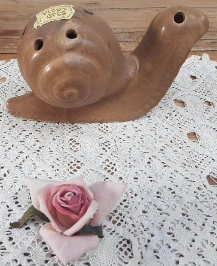 Vintage Franse Vieux gres slak, cocktailvorkjes houder, Antiek en Kunst, Curiosa en Brocante, Ophalen of Verzenden