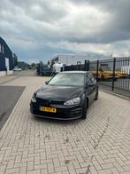 Volkswagen Golf 7 r line 1.4 TSI dsg 110KW 5D DSG 2016 Zwart, 65 €/maand, Stof, Zwart, 4 cilinders