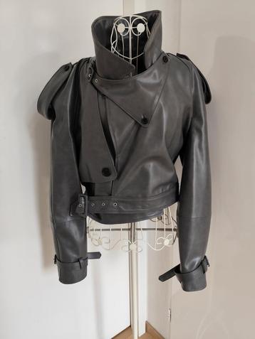 Source Unknown Notan Buckled Cropped Jacket one size beschikbaar voor biedingen