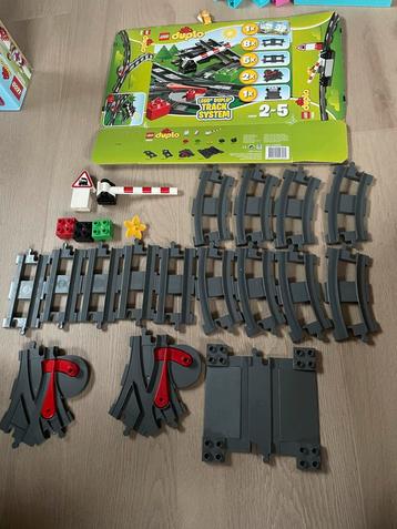Duplo 10506 Treinrails - compleet met doos! beschikbaar voor biedingen