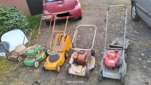 5 grasmaaiers te koop, Tuin en Terras, Grasmaaiers, Gebruikt, Benzine-grasmaaier, Cirkelmaaier, Opvangbak, Ophalen